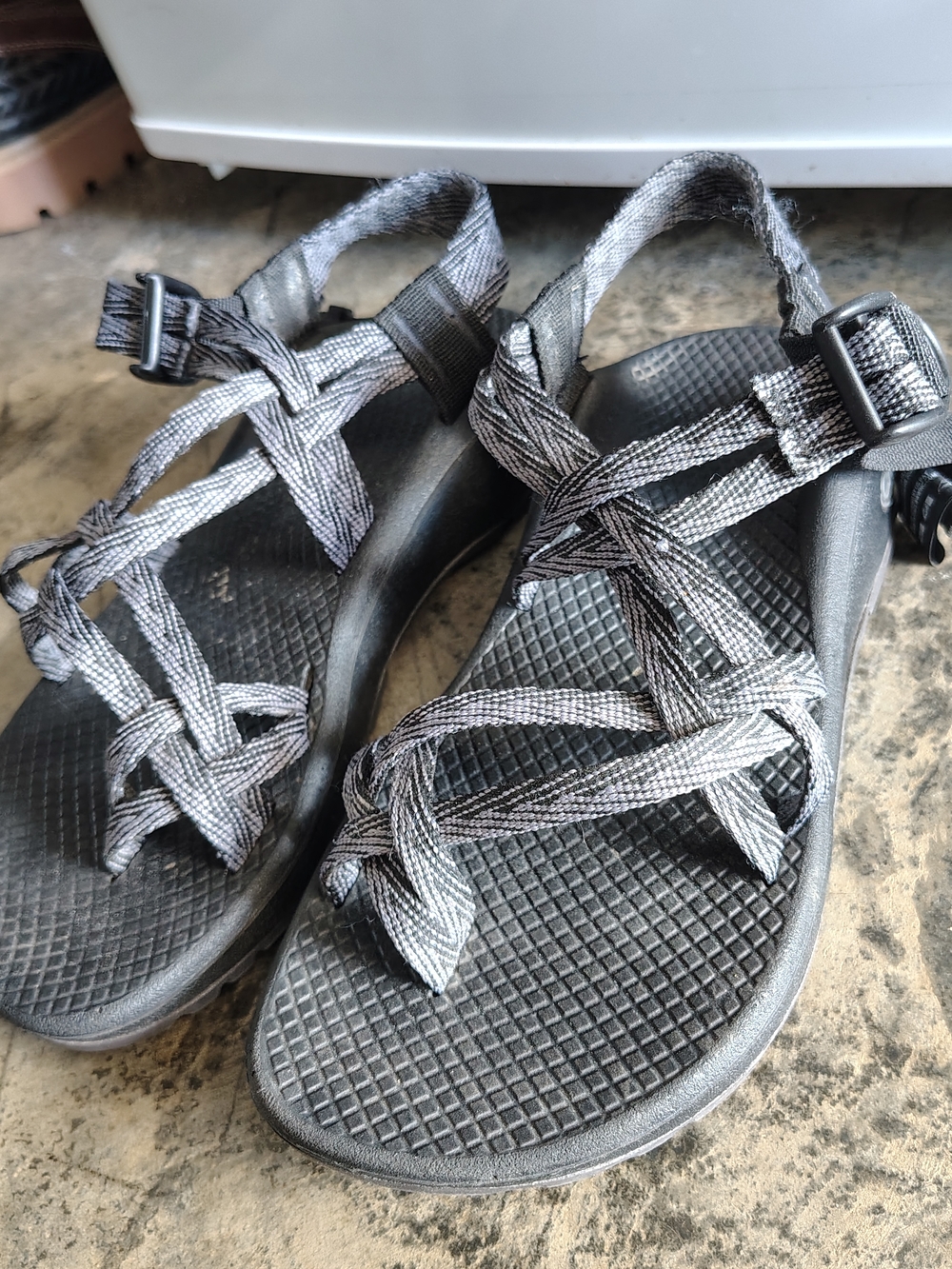 Chaco Women's Strappy Sandals - Gray